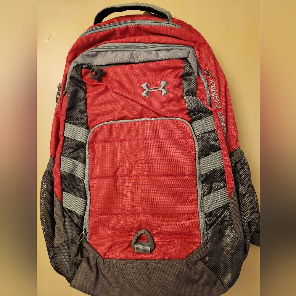 Under Armour backpack 🎒